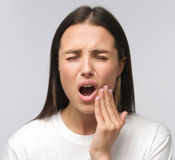 Warning Signs of Oral Cancer Indicating You Are at Risk