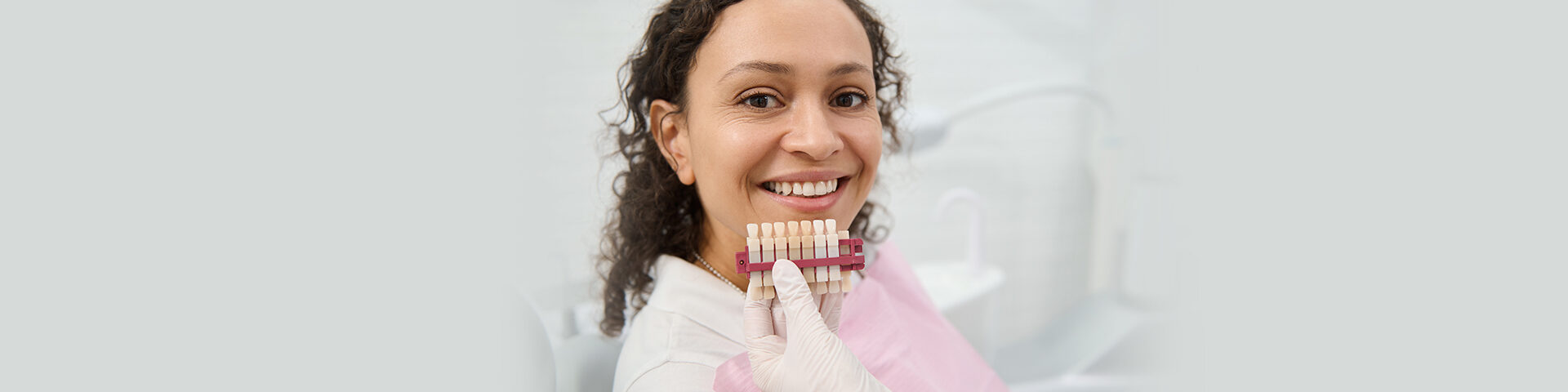 Do Veneers Go Under the Gum?