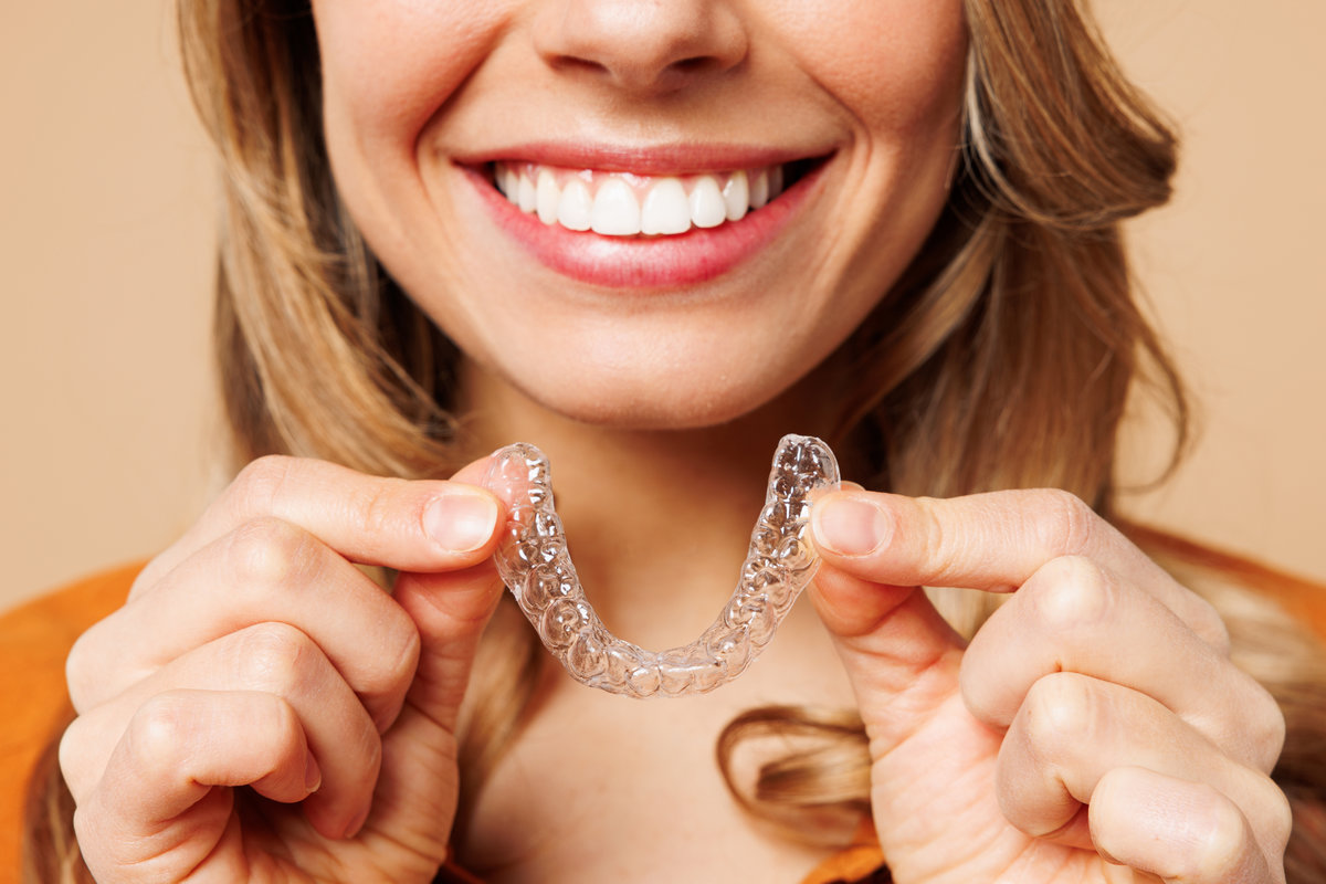 Why Invisalign Adults Are Choosing Colonia Dental Associates Over Corporate Providers