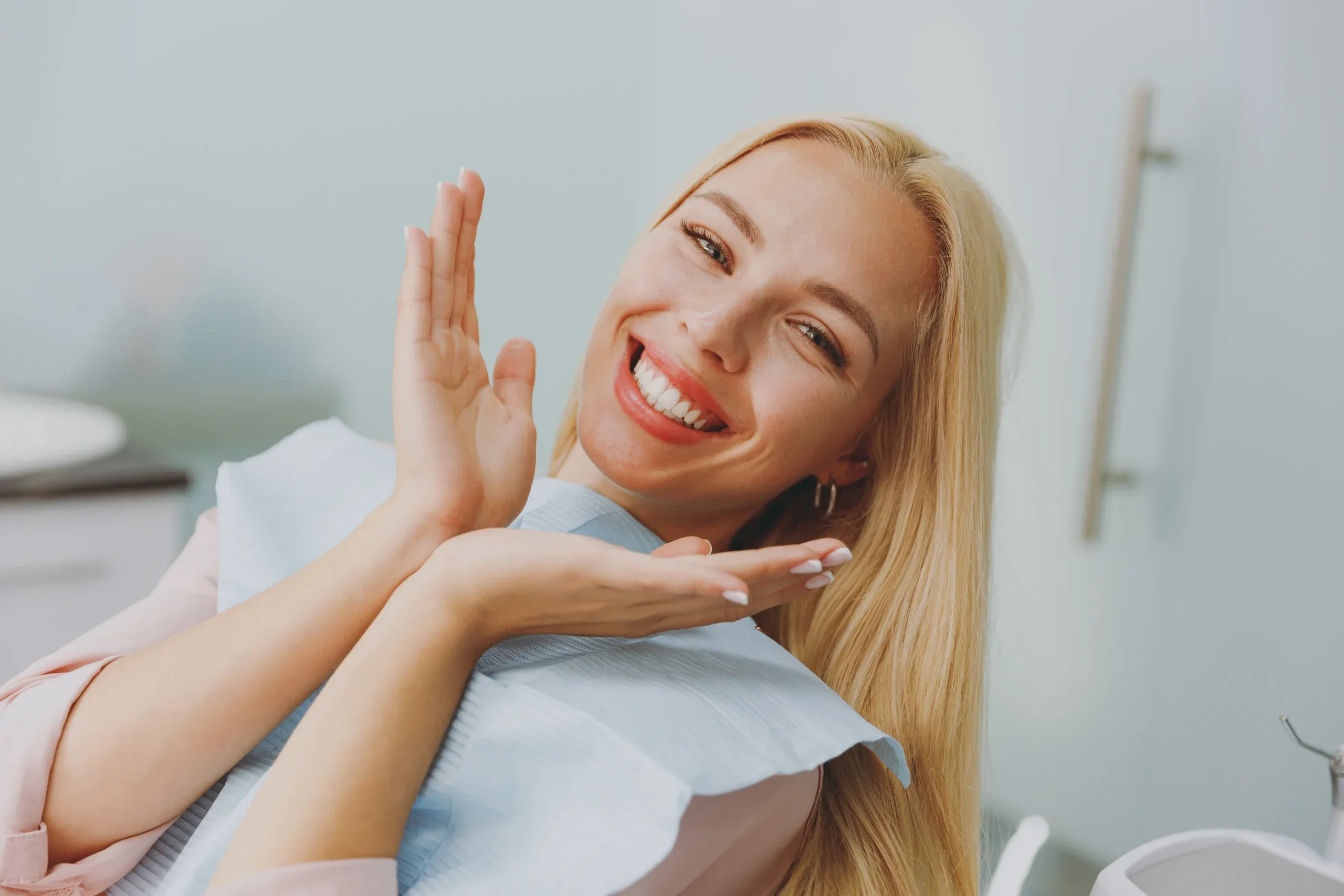What to Expect at a Smile Makeover Consultation